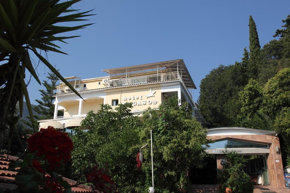 Hotel Pegasos Никиана Экстерьер фото