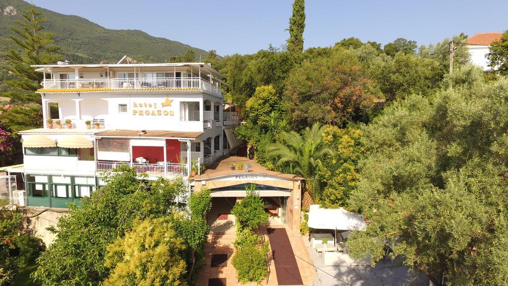 Hotel Pegasos Никиана Экстерьер фото